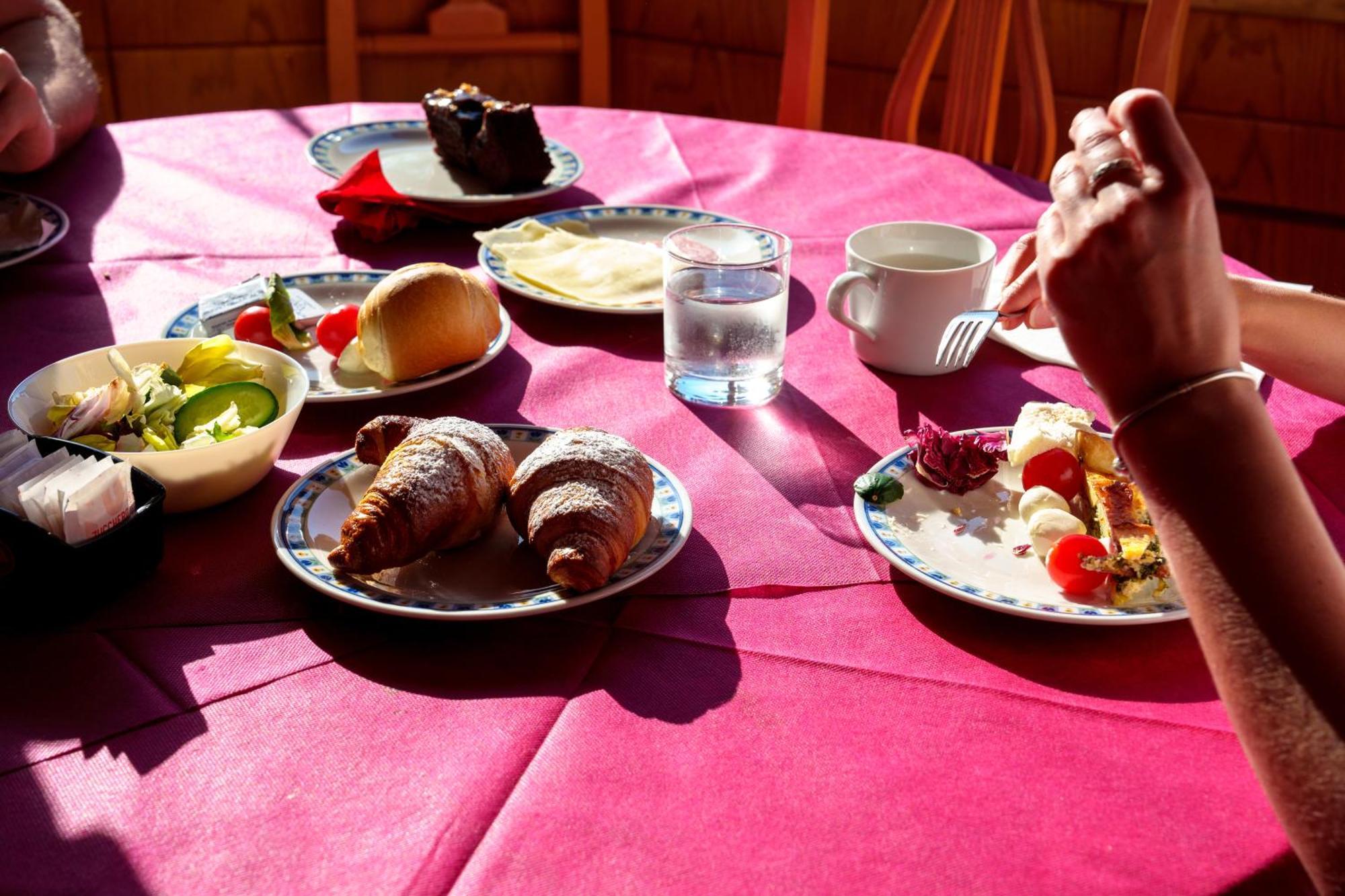 Hotel Villa Strassoldo "Ex Attianese Hotel Restaurant" チェルヴィニャーノ・デル・フリウーリ エクステリア 写真